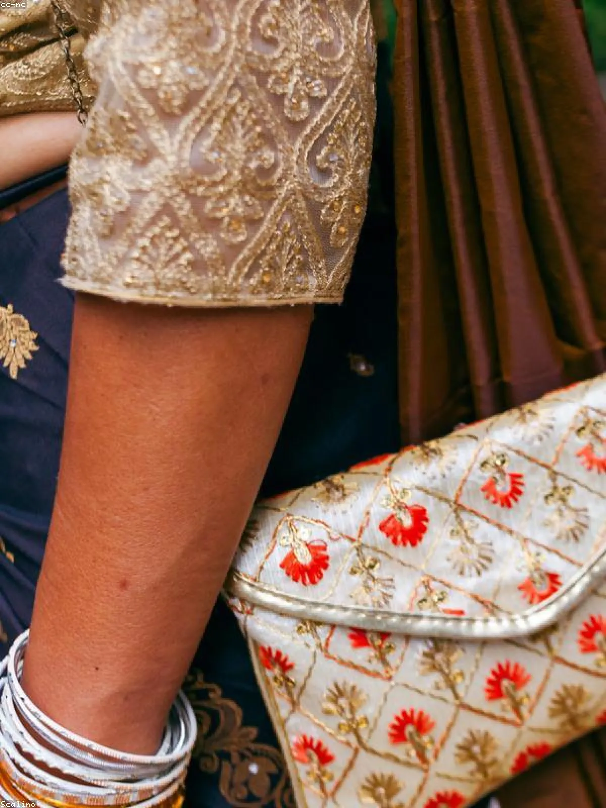 Tussar Silk Kanjeevaram Saree with Sequin — Full Drape